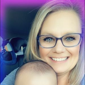 Meet your Posher, Lindsey